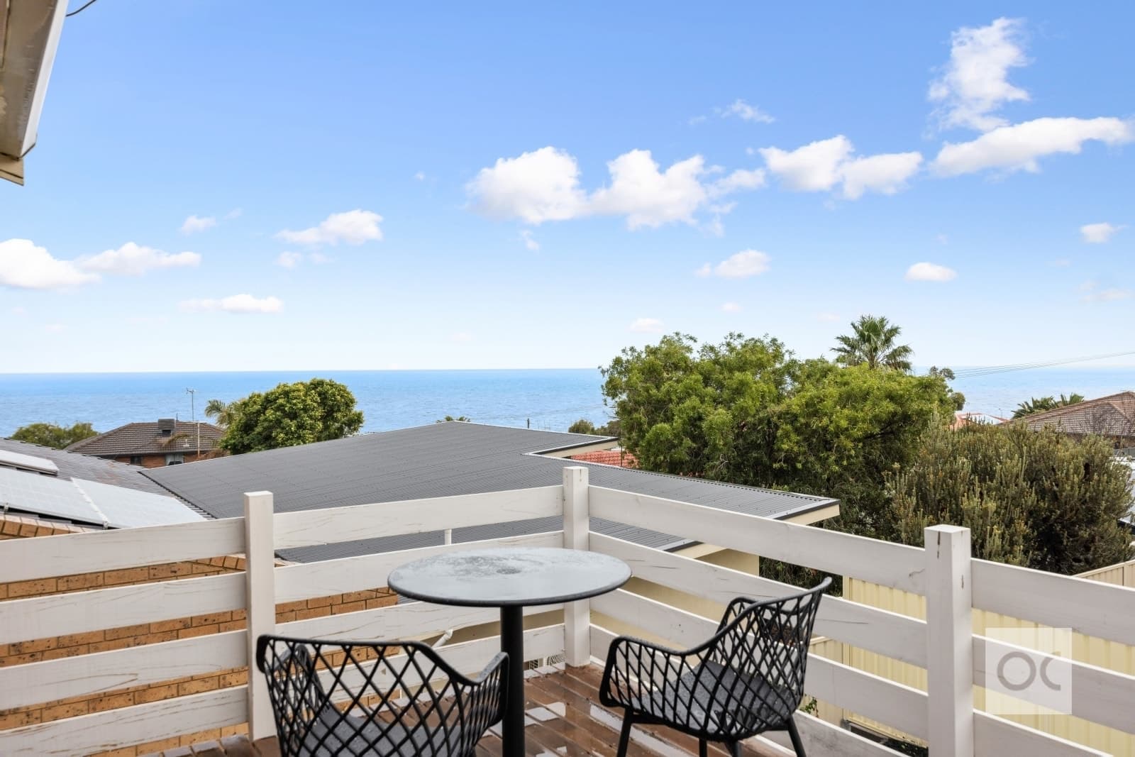 8 Fryer Street, Hallett Cove - Thumbnail 2