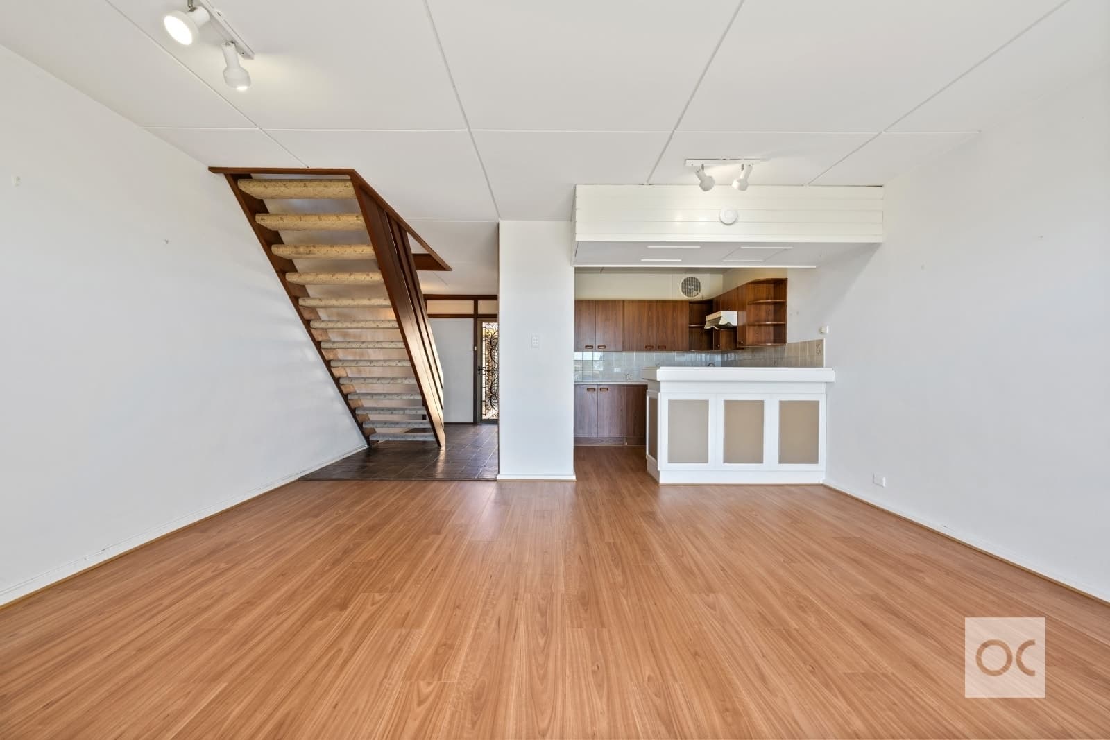 27 Cormorant Court, West Lakes Shore - Thumbnail 6
