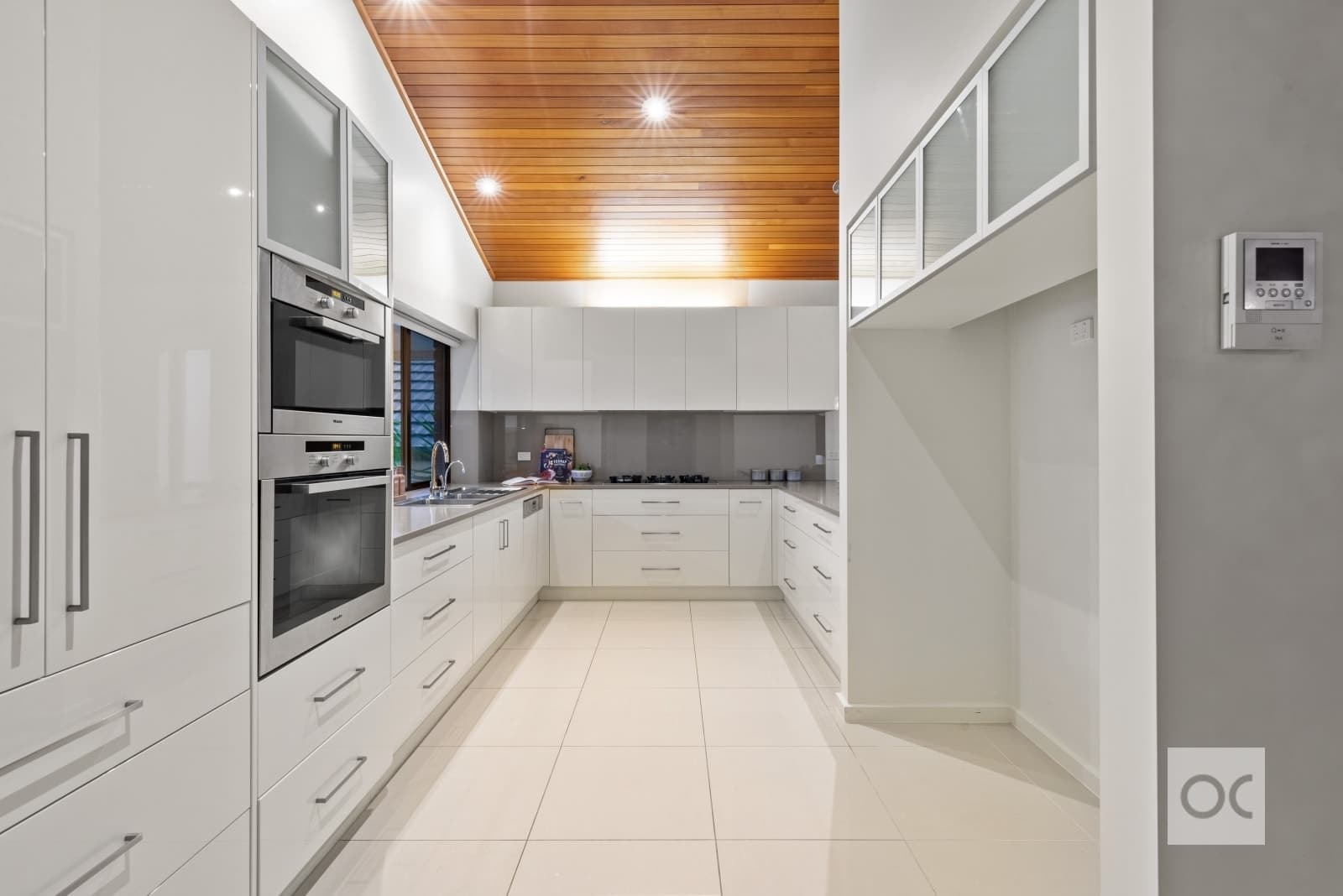 10 Tennyson Heights Court, Tennyson - Thumbnail 5