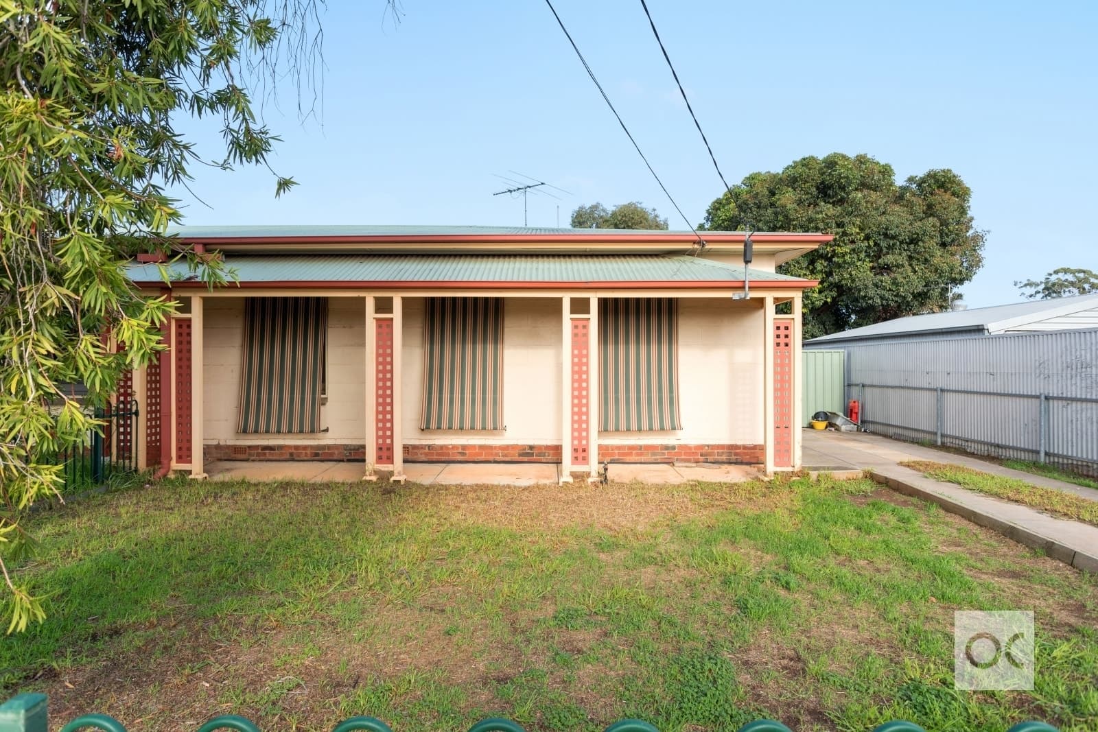 8 Romsey Court, Salisbury North - Image 1