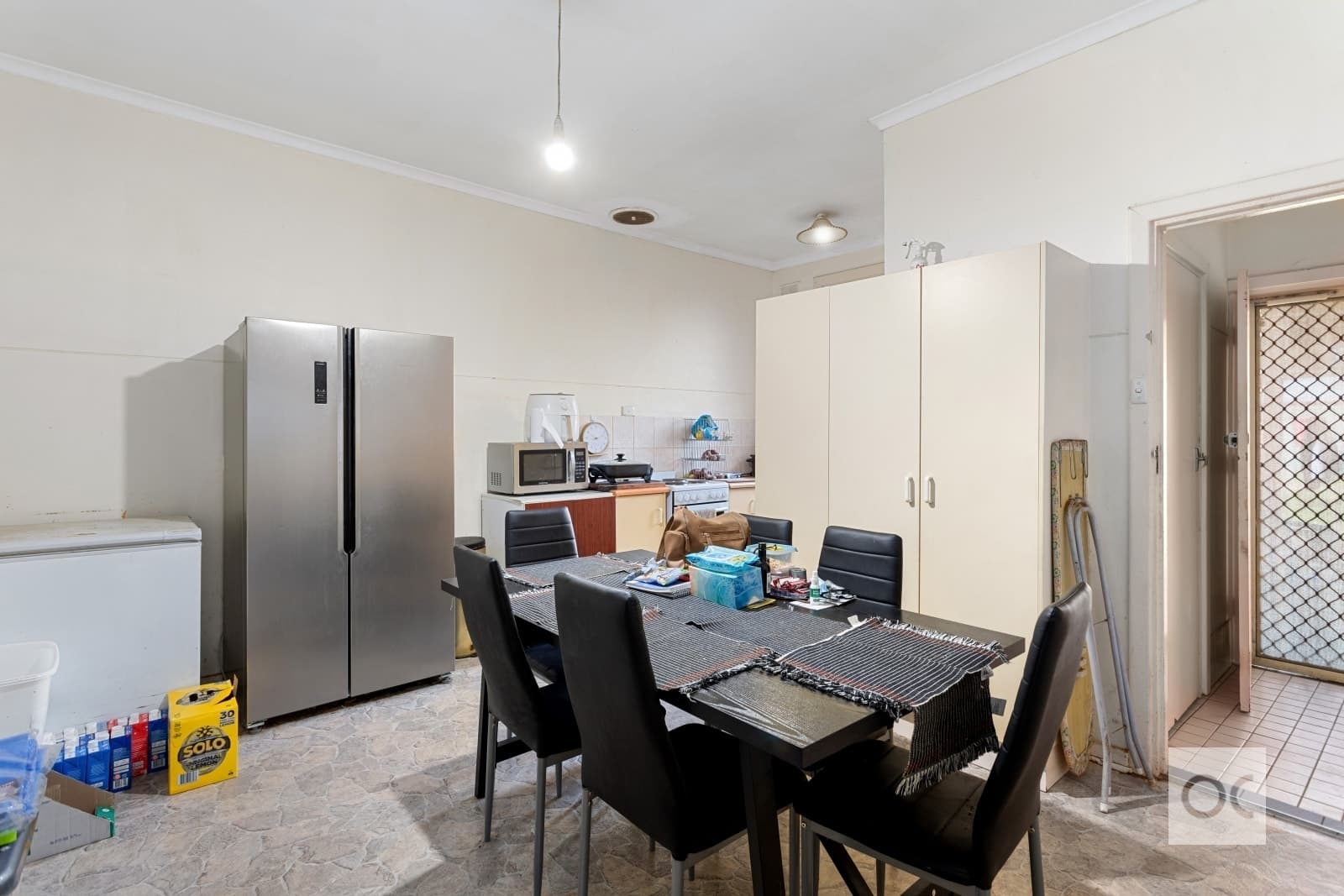 8 Romsey Court, Salisbury North - Thumbnail 4