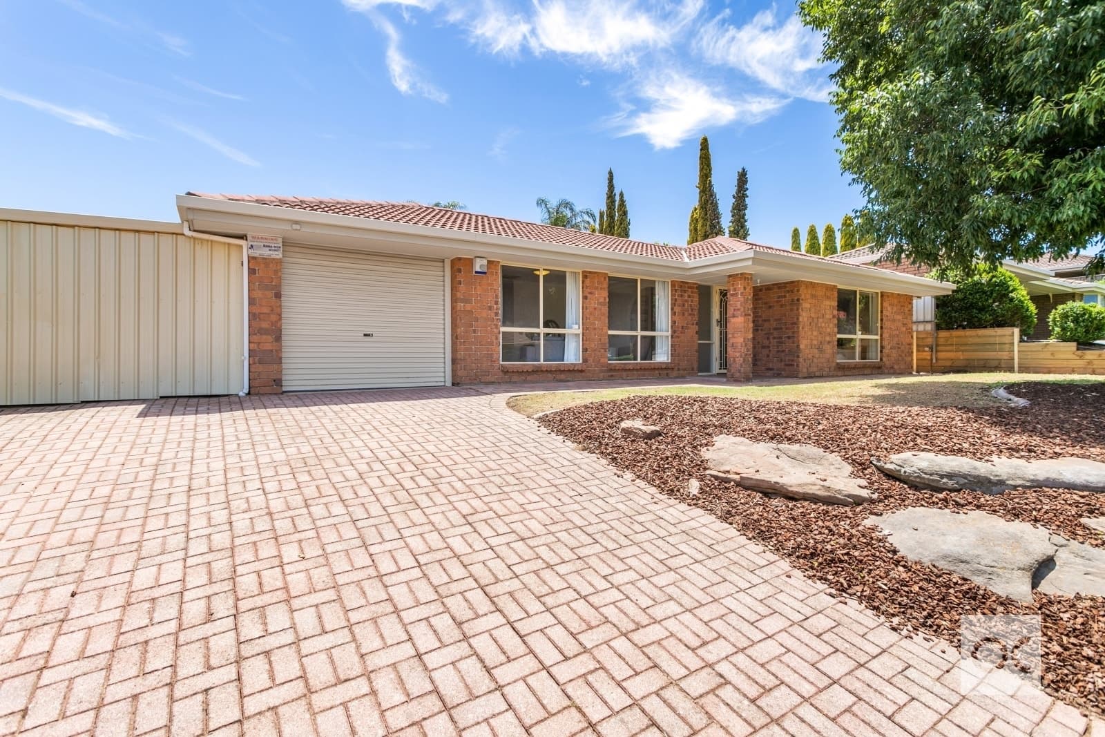 14 Ninnis Court, Greenwith - Image 1