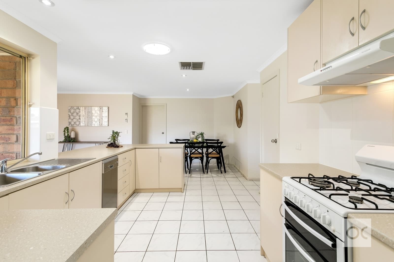 14 Ninnis Court, Greenwith - Thumbnail 4