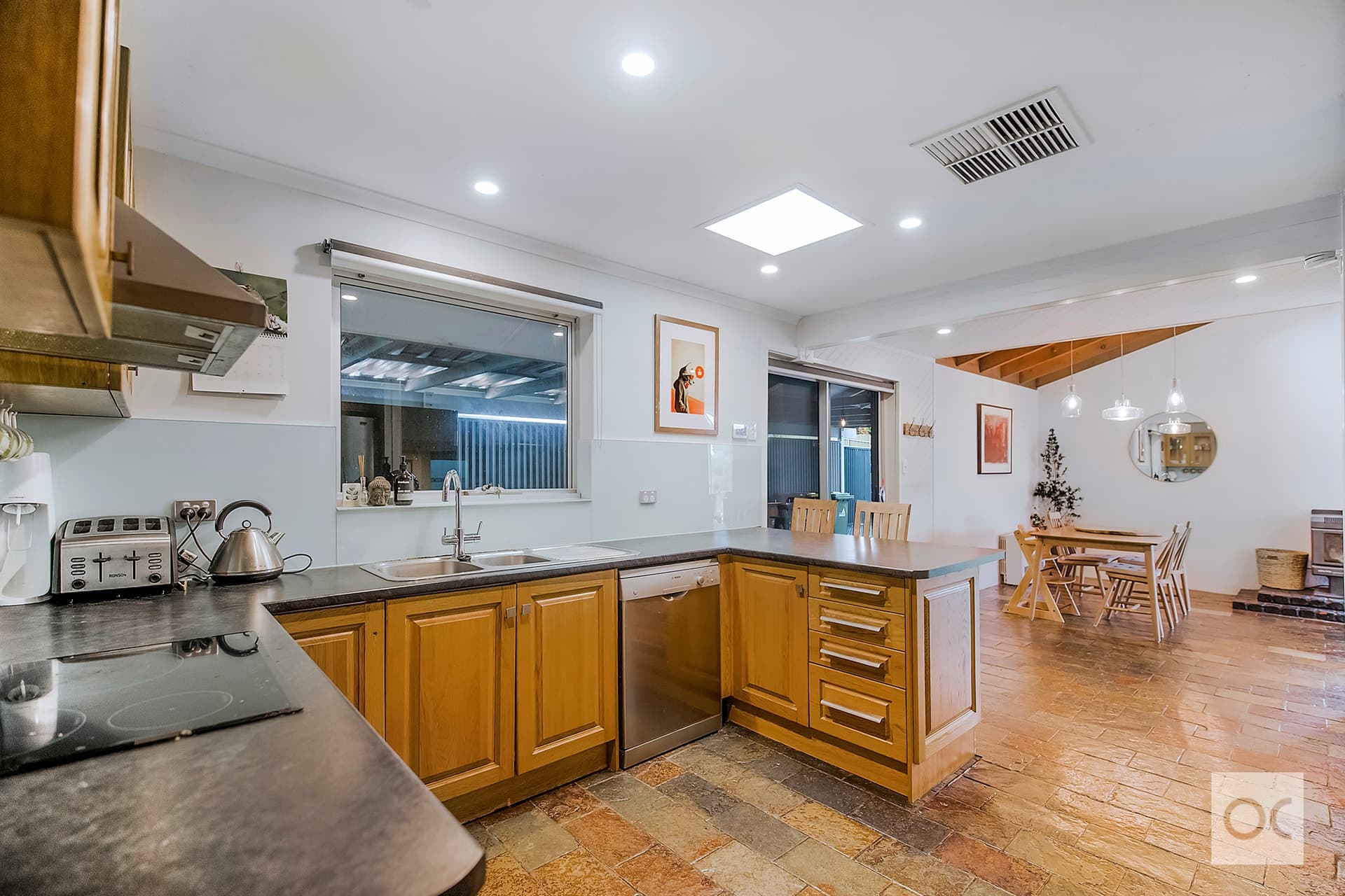 11 Nardoo Street, Hallett Cove - Thumbnail 8