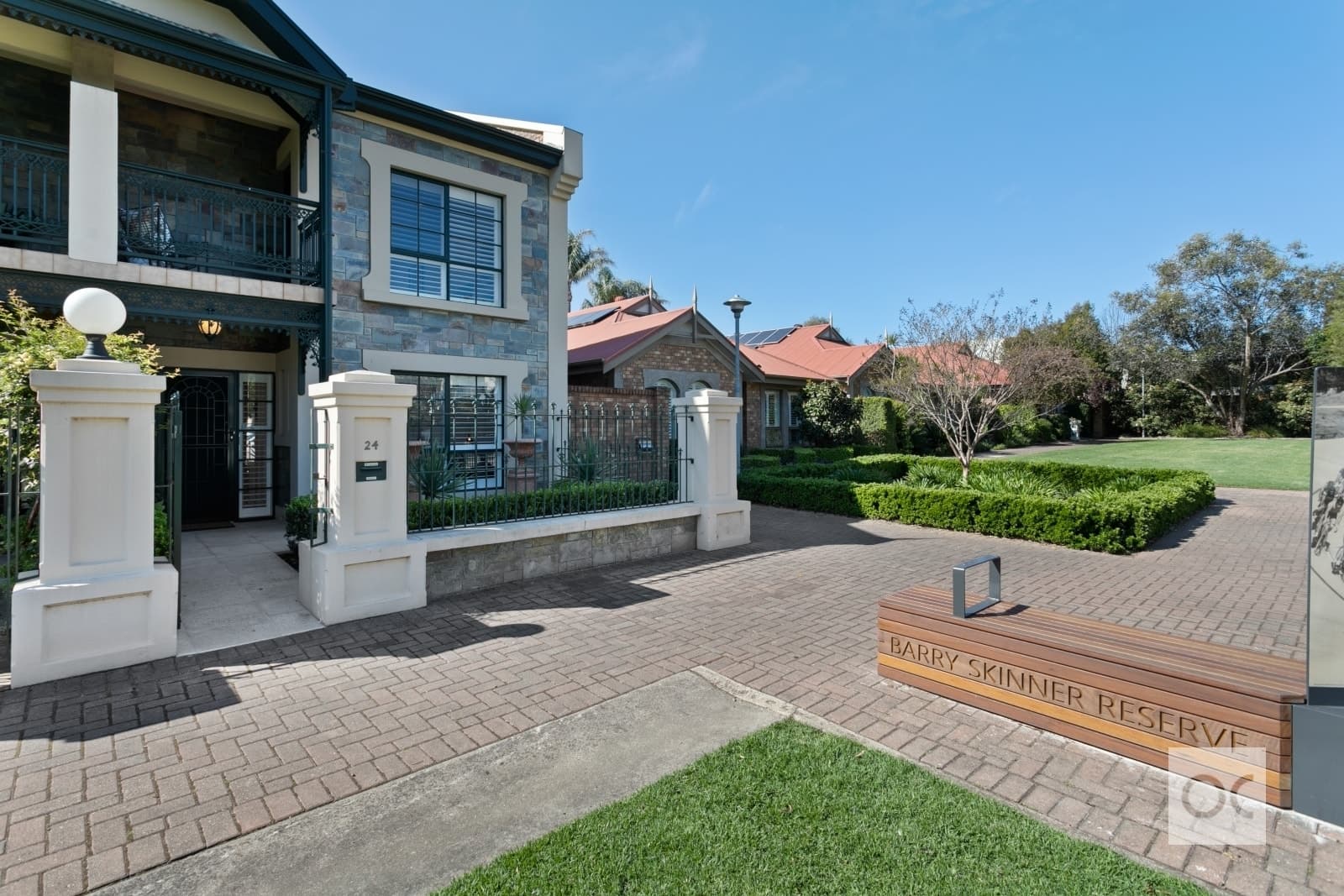 24 Appelbee Crescent, Norwood - Thumbnail 2