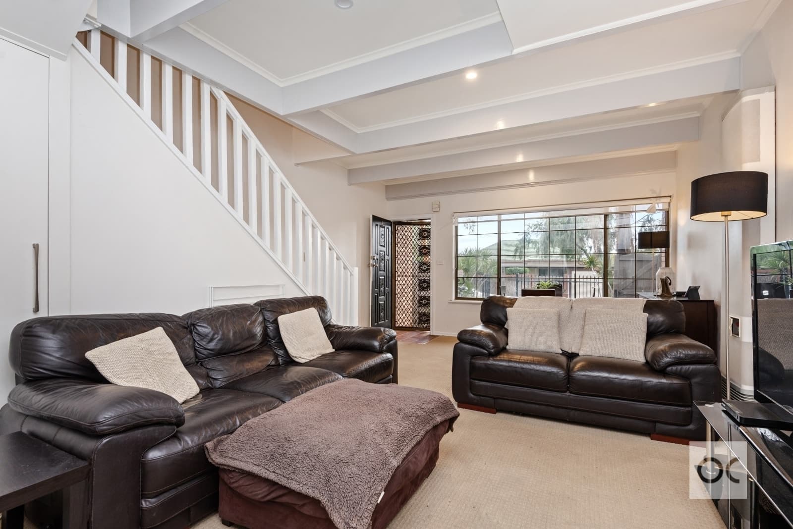 4/10 Lincoln Street, Kensington Gardens - Image 1
