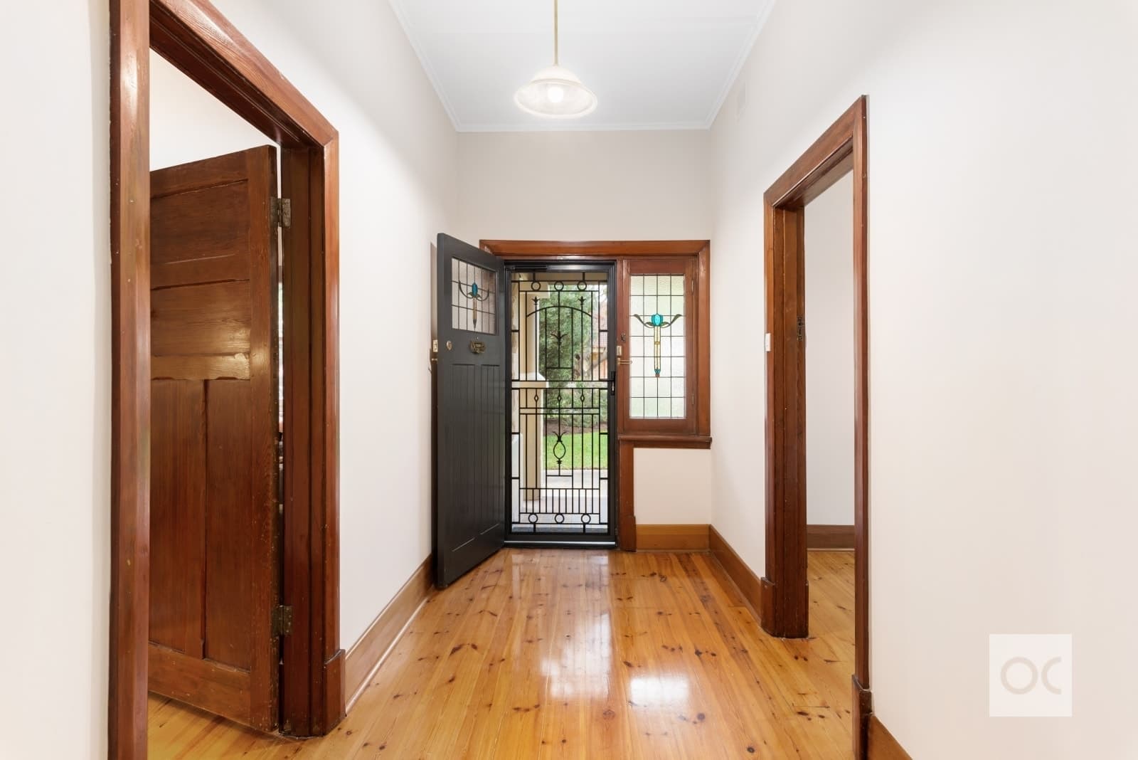 10 Cumberland Avenue, Cumberland Park - Thumbnail 2
