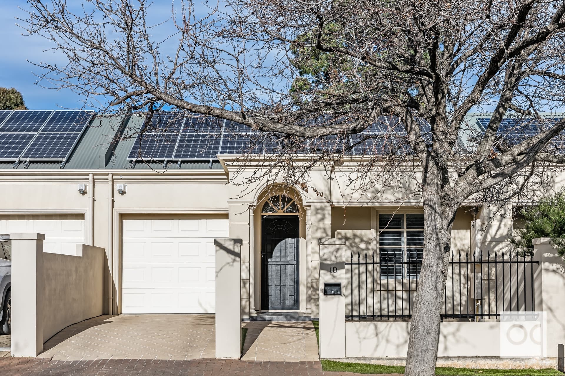 10 Charlesworth Court, Mile End - Image 1