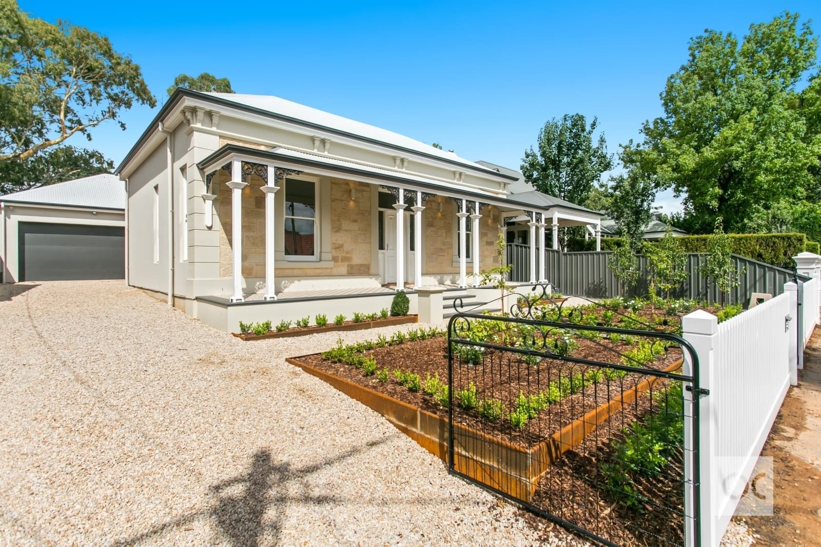 8 Pembroke Street, Kensington Park - Thumbnail 2