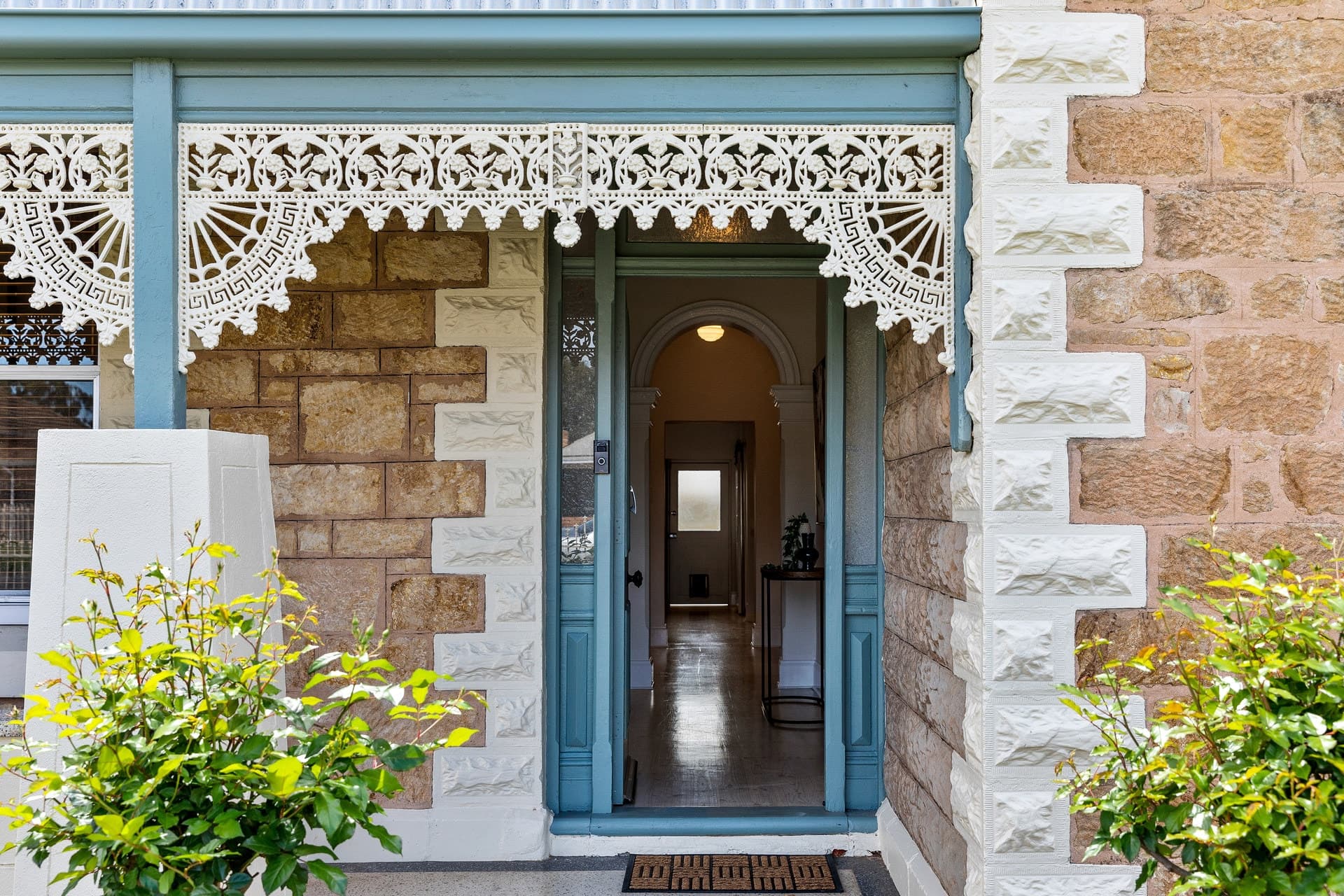 22 York Place, Woodville North - Thumbnail 2