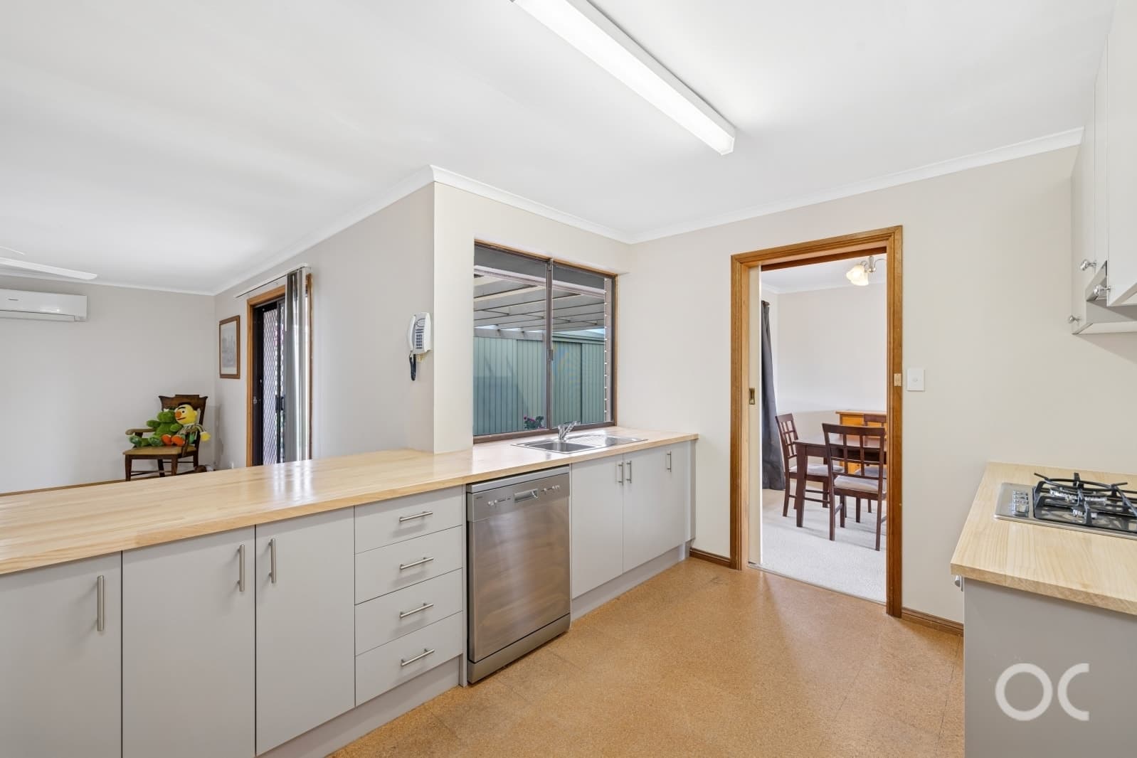 32 Capella Drive, Hallett Cove - Thumbnail 5