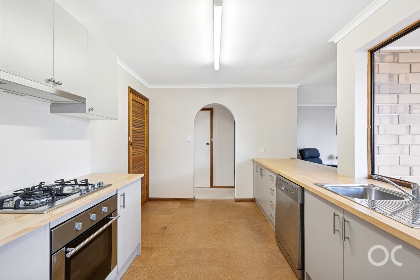 32 Capella Drive, Hallett Cove - Thumbnail 6