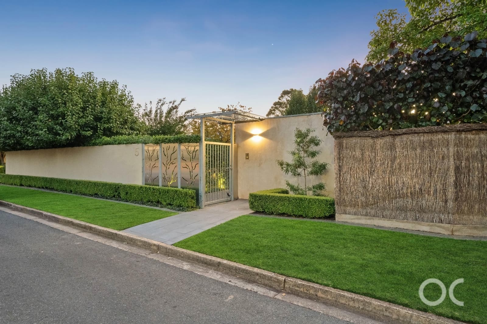 5 Surrey Crescent, Lower Mitcham - Image 1