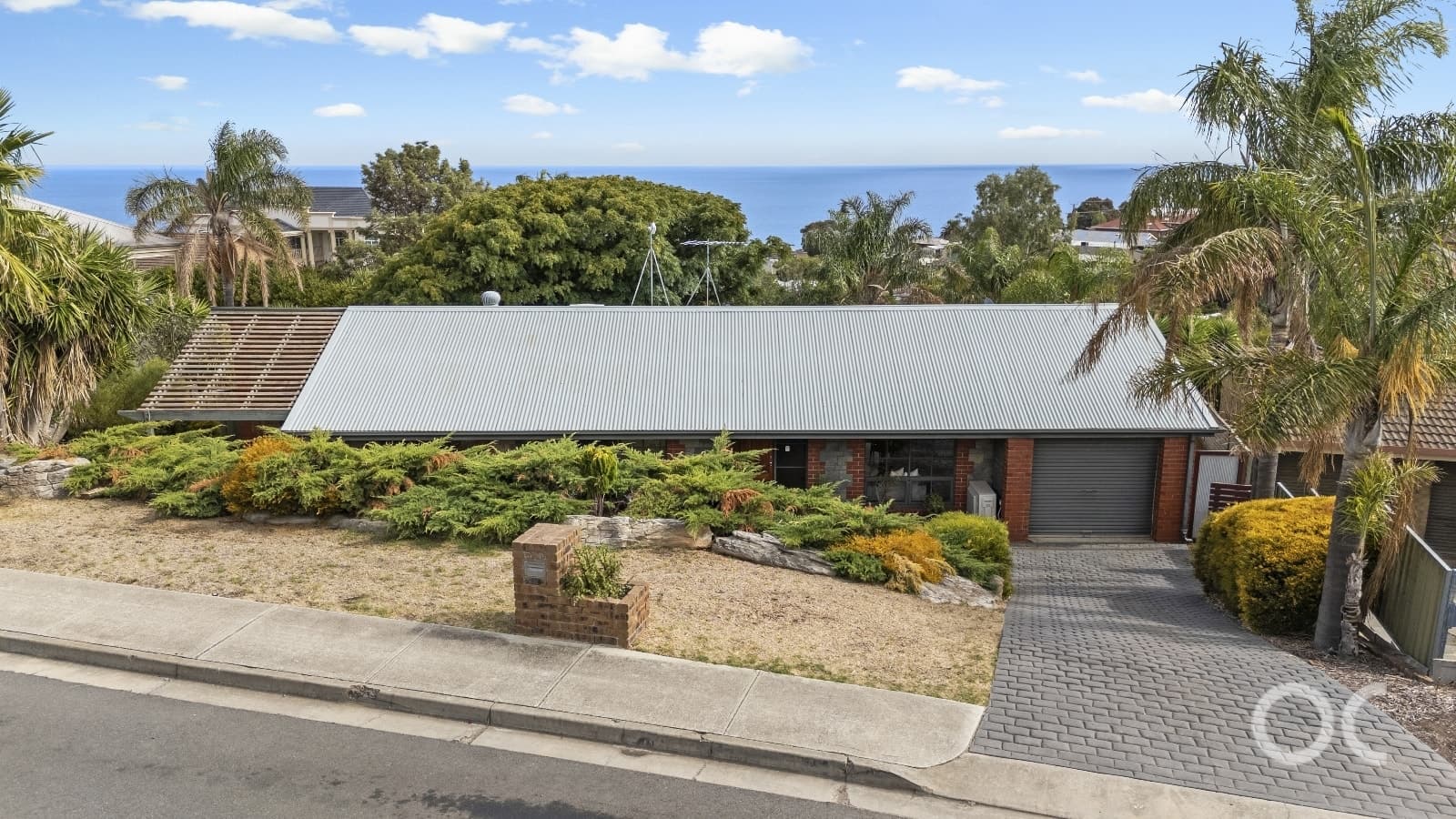 15 Kurrambi Crescent, Hallett Cove - Thumbnail 2