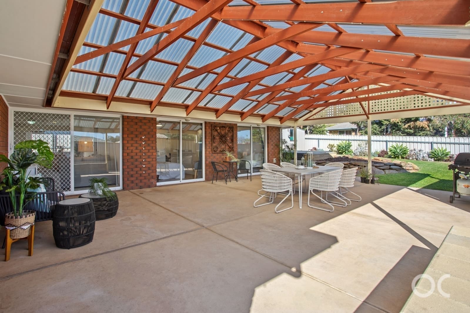 6 Raleigh Lane, Seaford Rise - Thumbnail 2