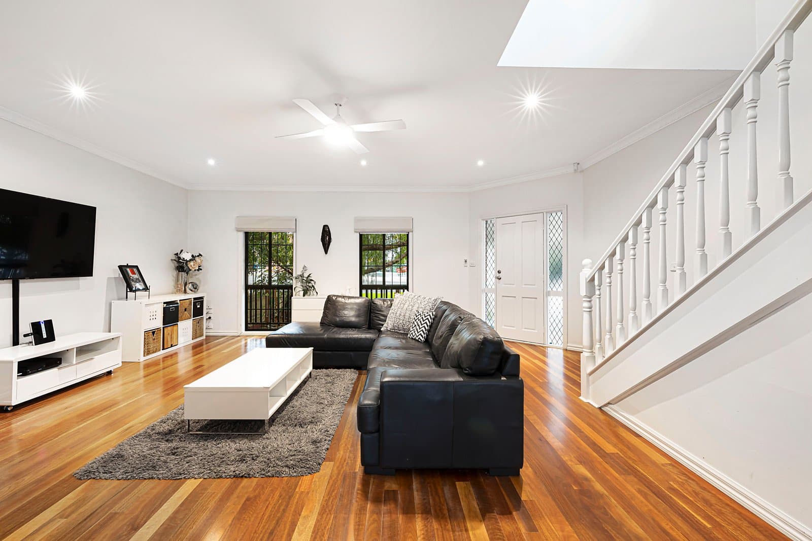 1/5-7 Ballarat Road, Footscray VIC 3011, Footscray - Thumbnail 2