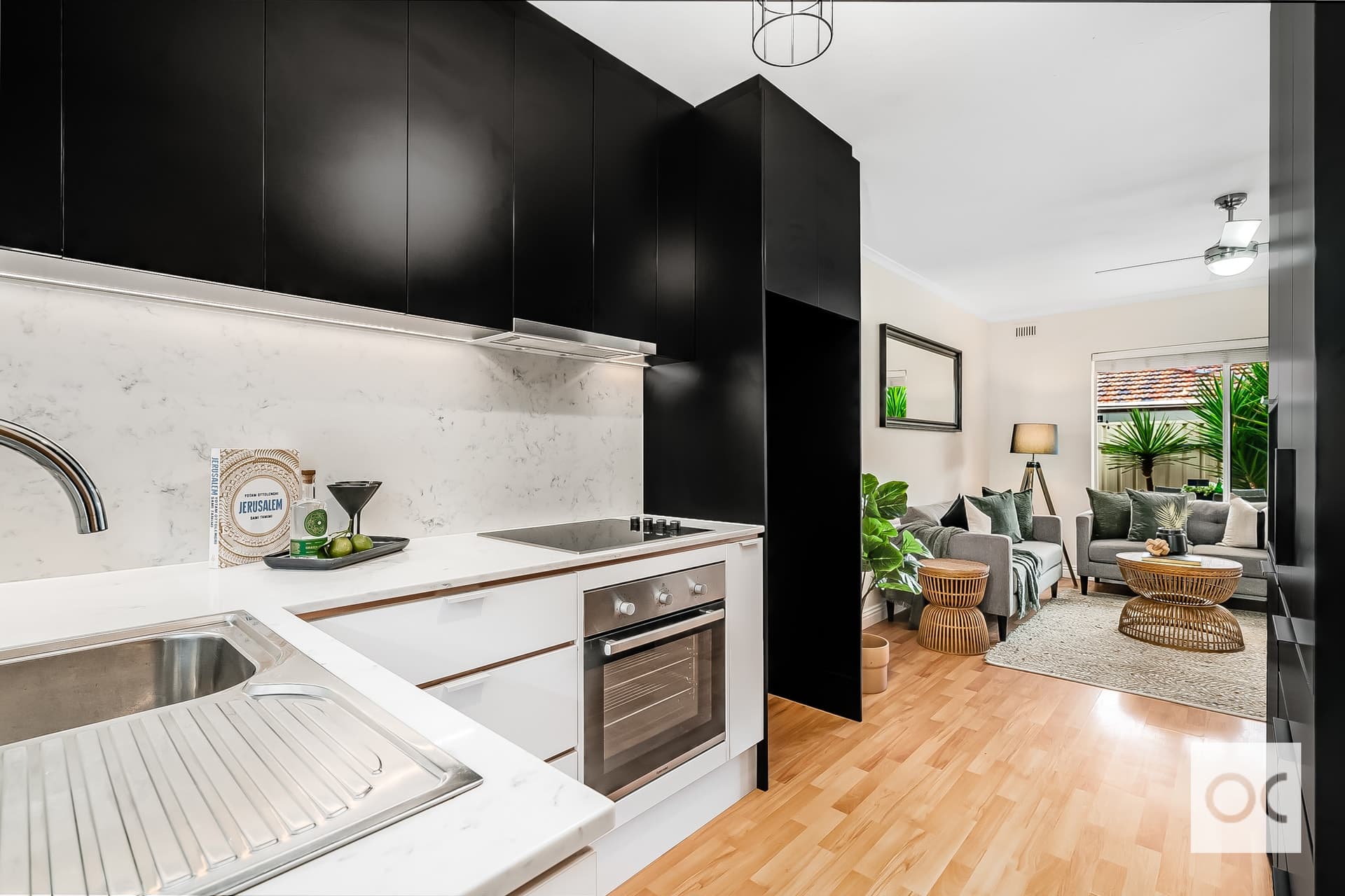 4/109 Long Street, Queenstown - Image 1