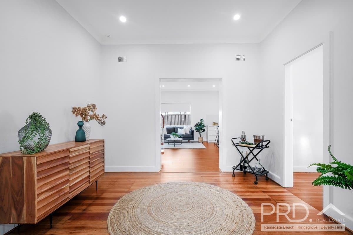 62 Macdonald Crescent, BEXLEY NORTH NSW 2207, Bexley North - Thumbnail 3