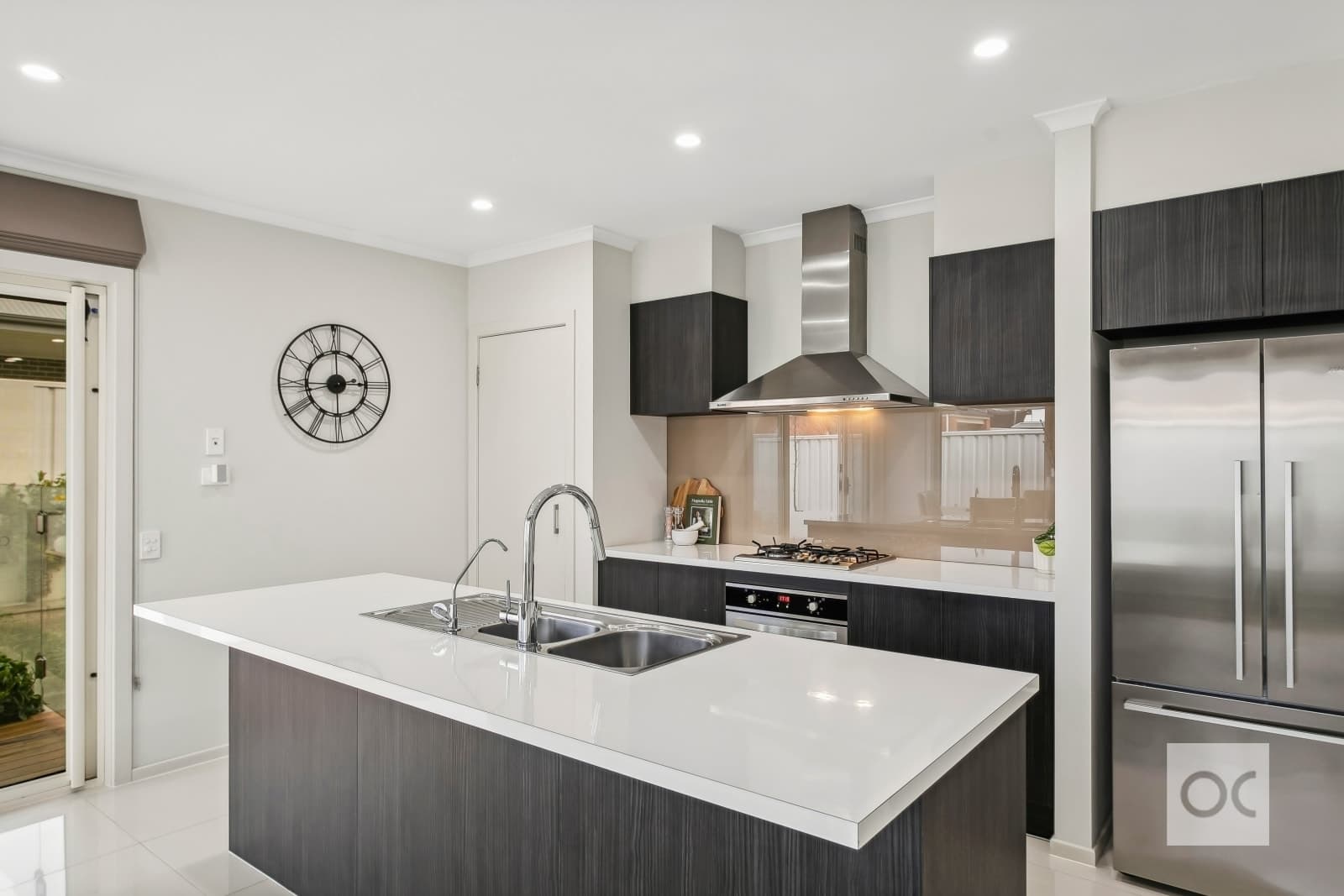 18 Capezzone Court, Newton - Thumbnail 7