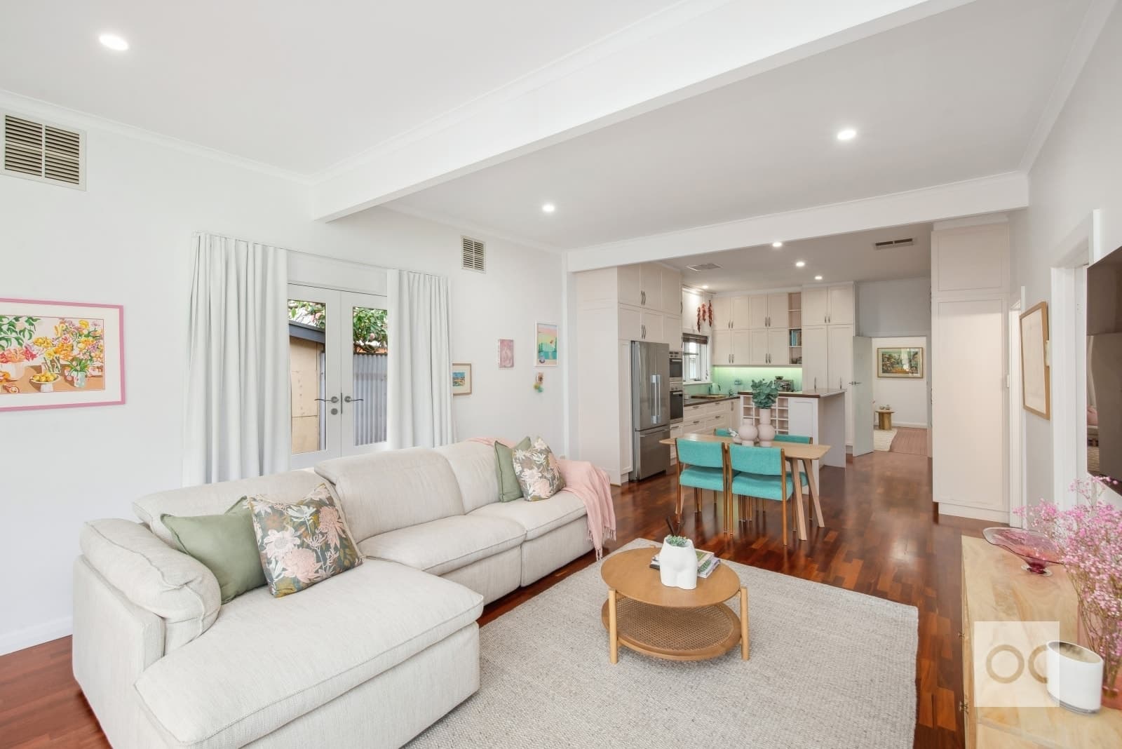 1 Norseman Avenue, Westbourne Park - Thumbnail 5
