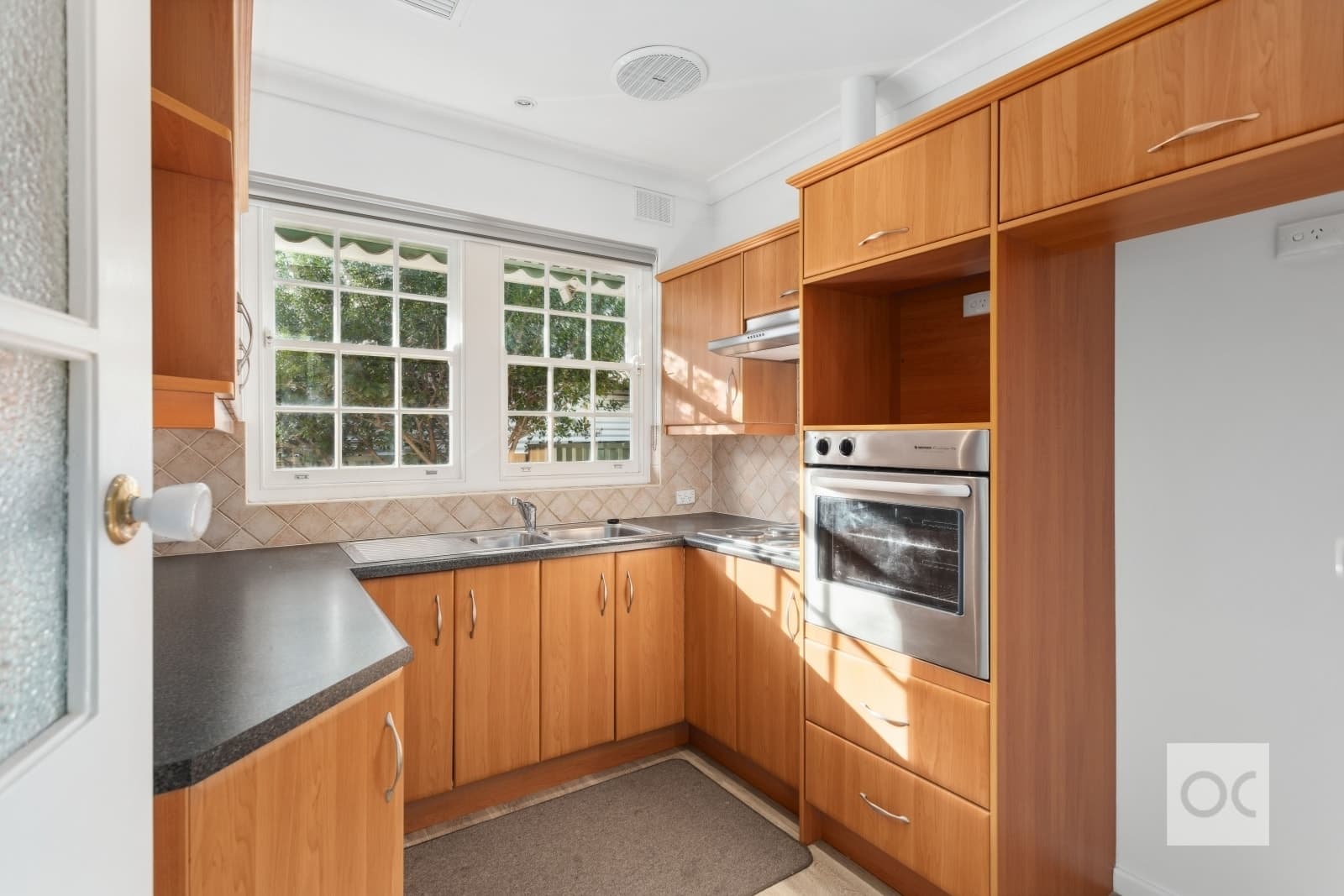 3/6-8 Korra Avenue, Kensington Gardens - Thumbnail 3