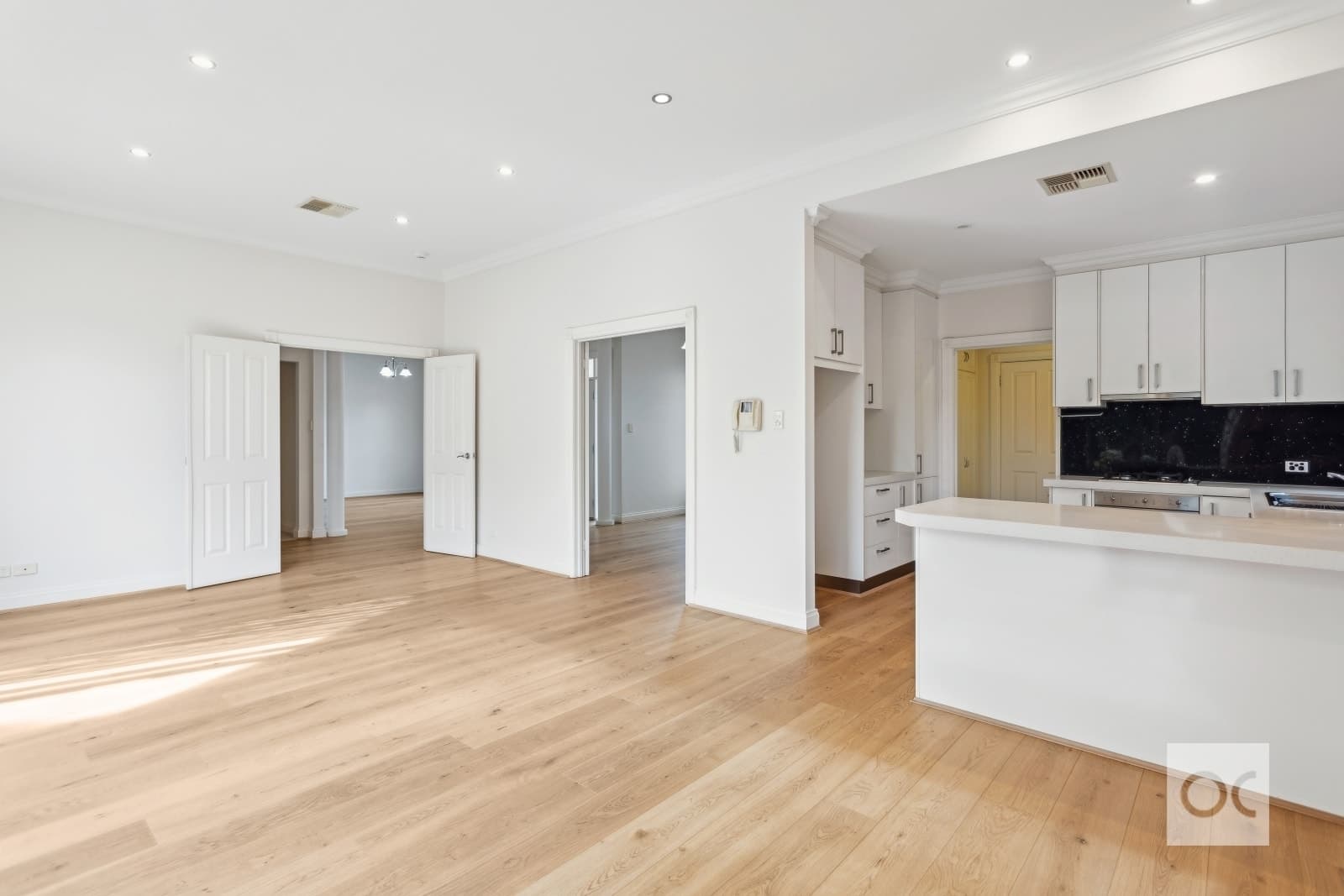 353A Kensington Road, Kensington Gardens - Thumbnail 2