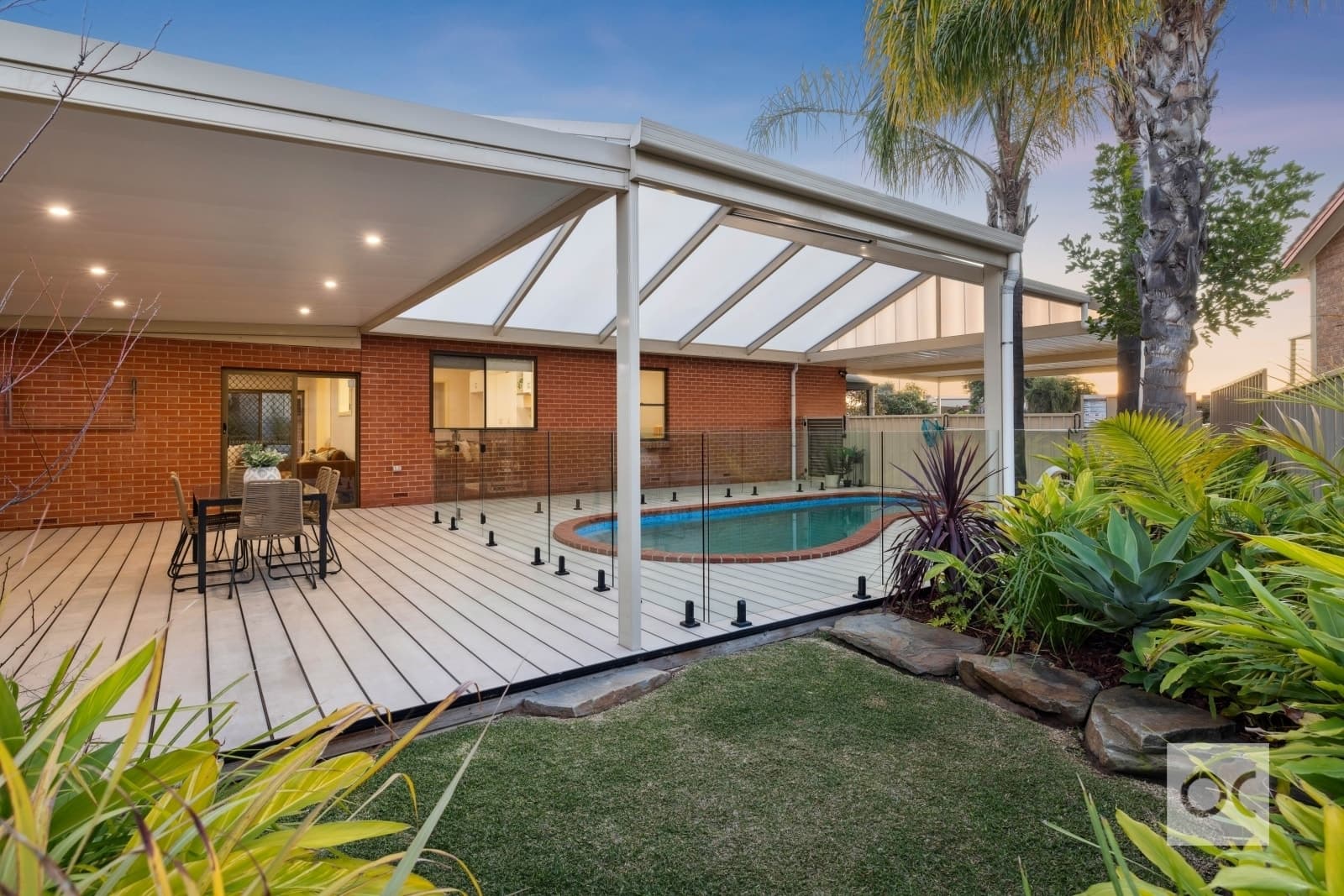 6 Admella Court, Hallett Cove - Image 1