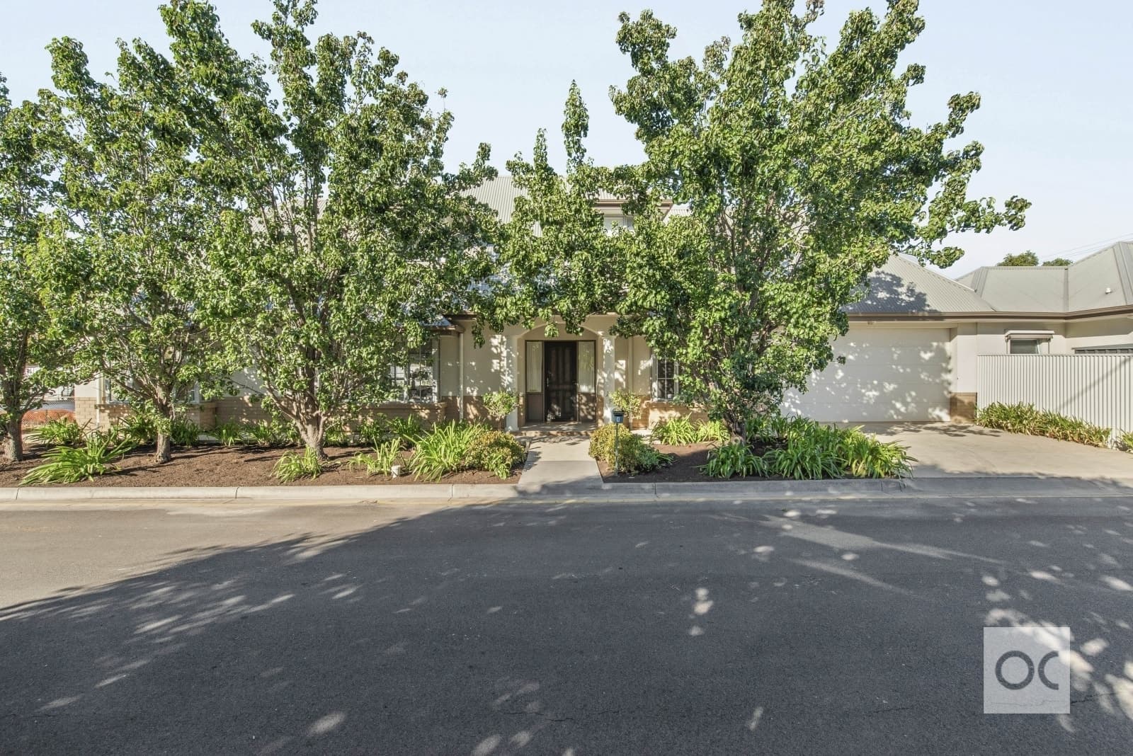 4 Norseman Court, Westbourne Park - Thumbnail 5