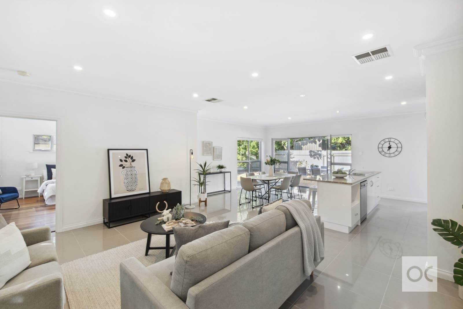 4 Norseman Court, Westbourne Park - Thumbnail 8