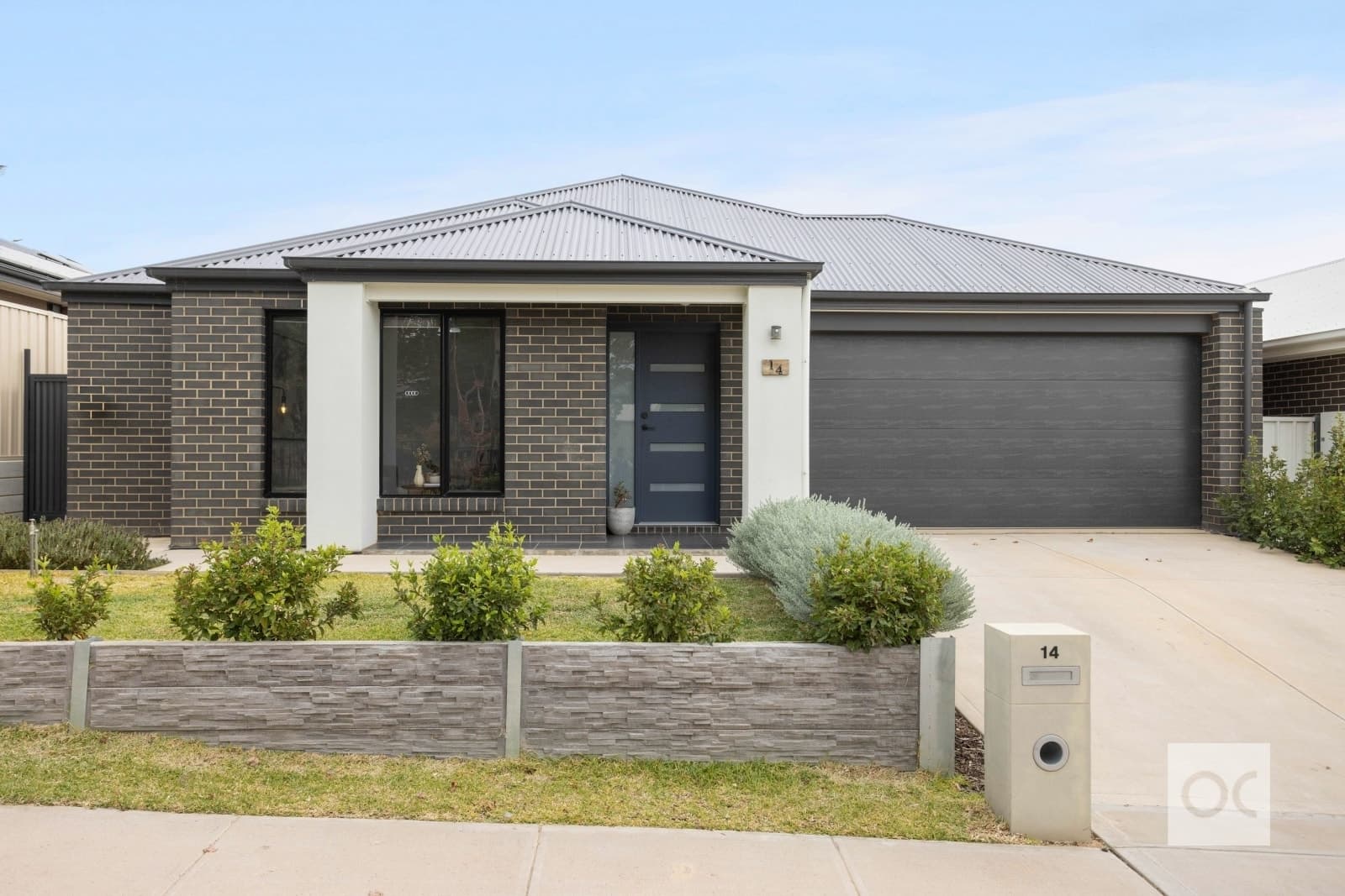14 Kings Court, Hackham - Image 1