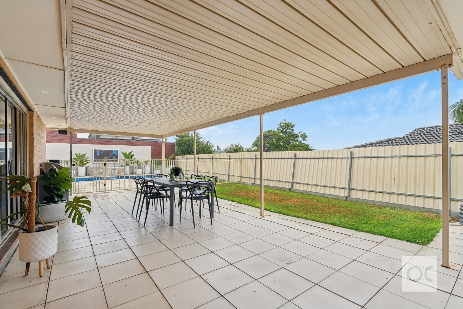 12 Grantham Grove, Paradise - Thumbnail 5