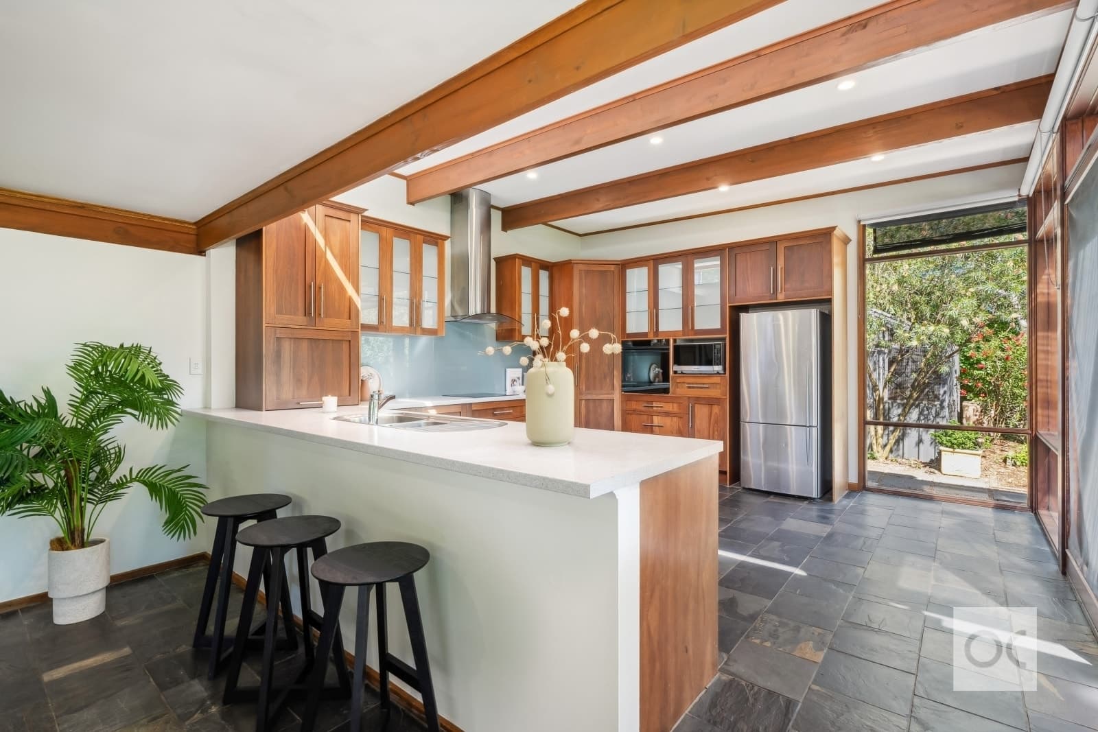 417 Cherry Gardens Road, Cherry Gardens - Image 1