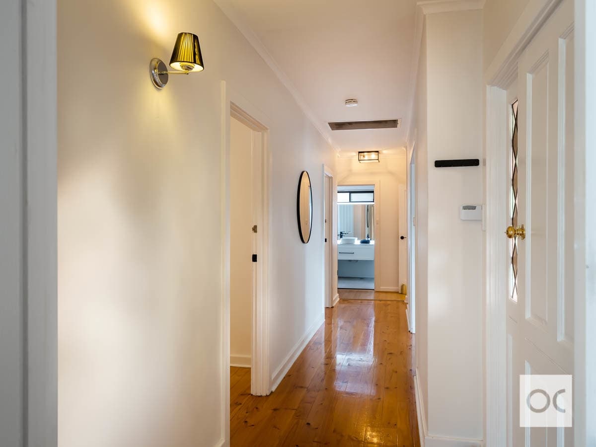 1 Rosslyn Avenue, Manningham - Thumbnail 5