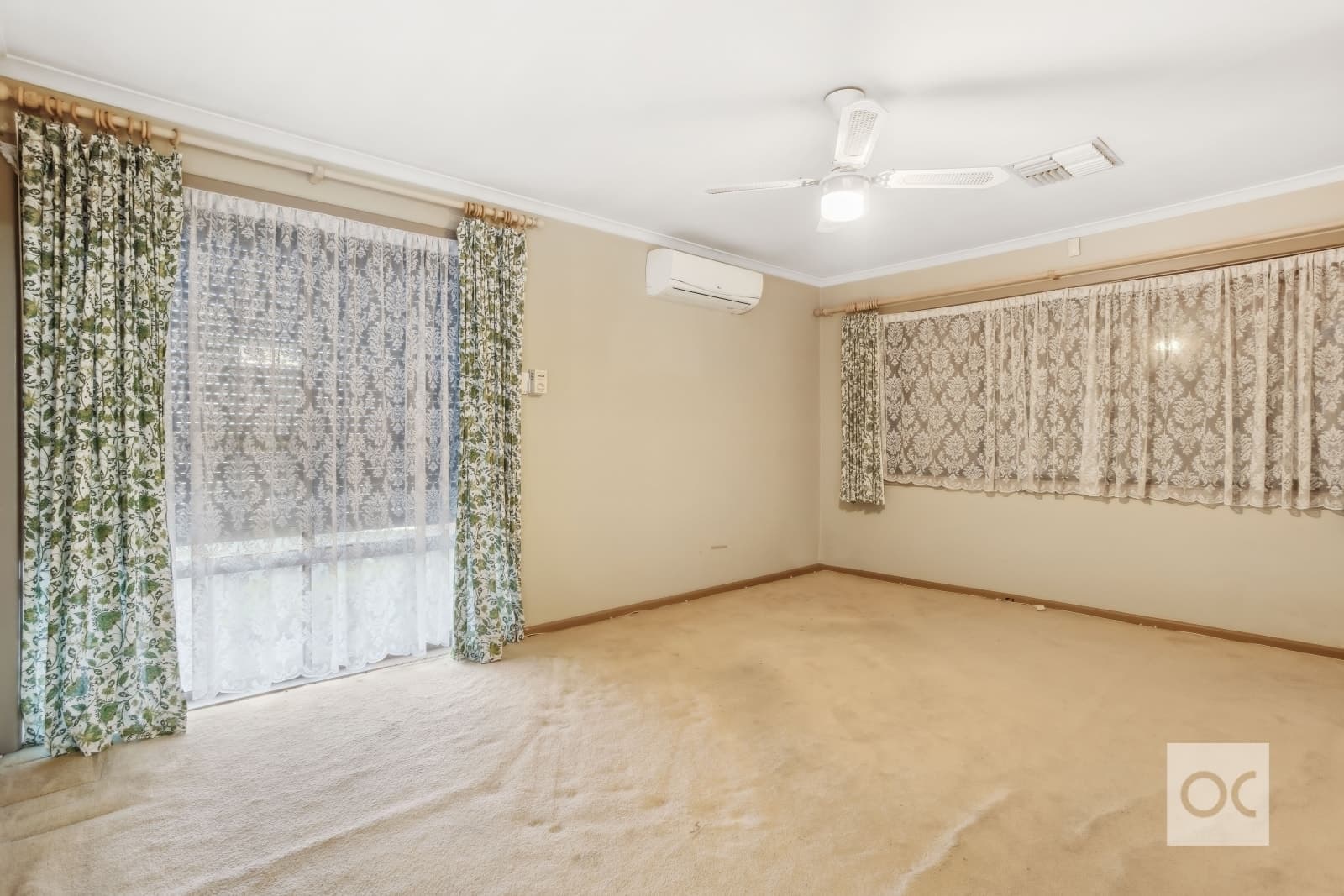 63 Maxwell Road, Hackham West - Thumbnail 2