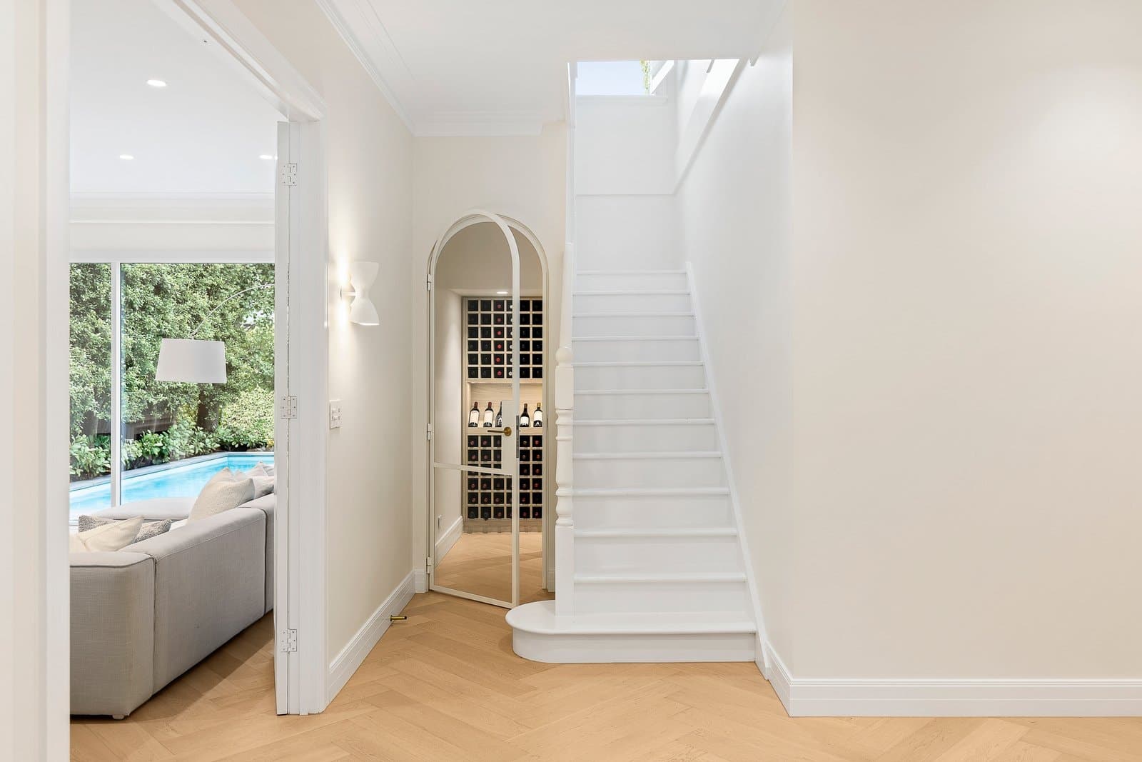 7 Merrion Place, Kew - Thumbnail 4