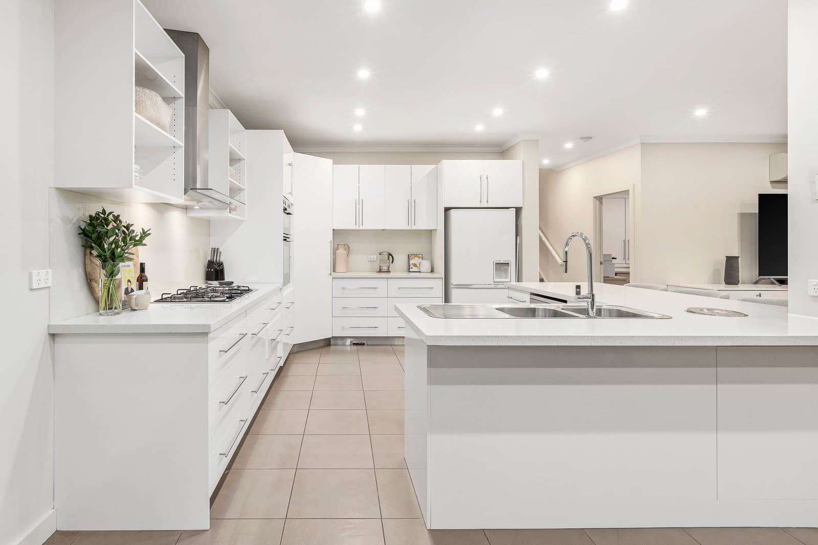 998 Toorak Road, Glen Iris - Thumbnail 6