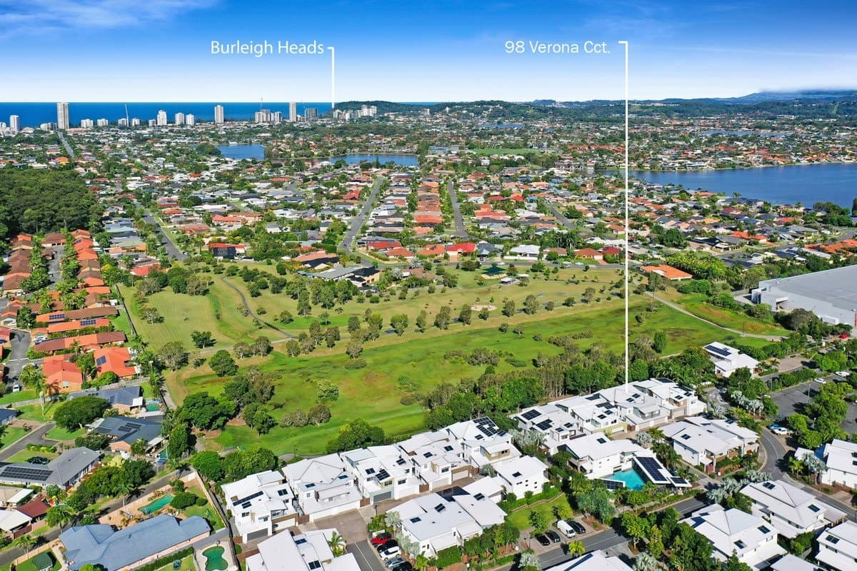 98 Verona Circuit, Burleigh Waters QLD 4220, Burleigh Waters - Thumbnail 3