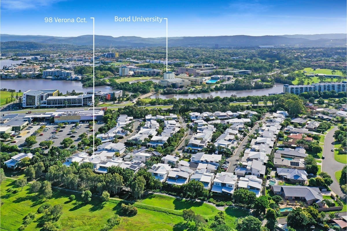 98 Verona Circuit, Burleigh Waters QLD 4220, Burleigh Waters - Thumbnail 4