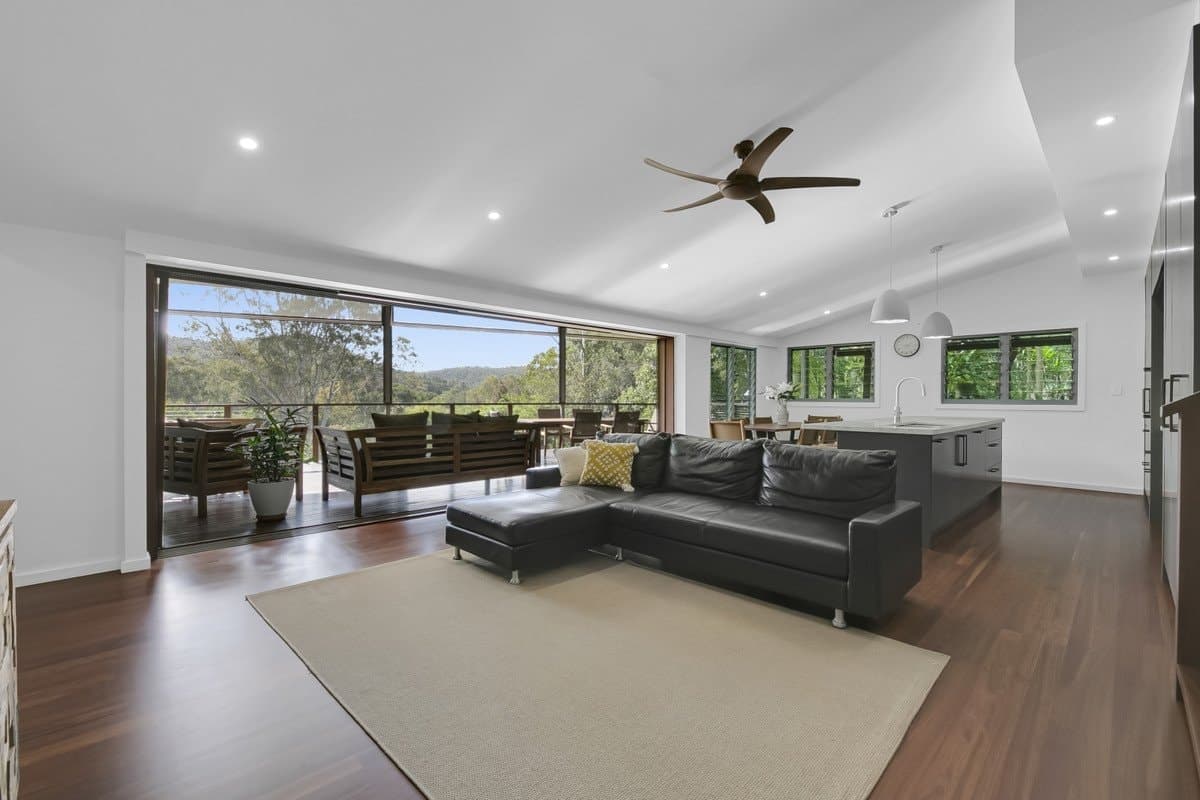37 Coorabin Court, Tallebudgera QLD 4228, Tallebudgera - Thumbnail 5