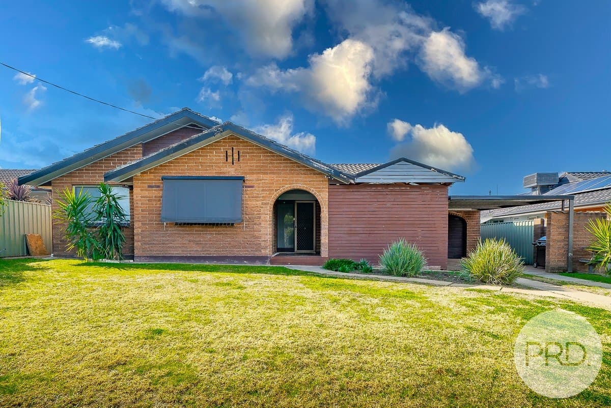 47 Red Hill Road, KOORINGAL NSW 2650, Kooringal - Image 1
