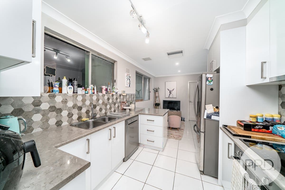 47 Red Hill Road, KOORINGAL NSW 2650, Kooringal - Thumbnail 3
