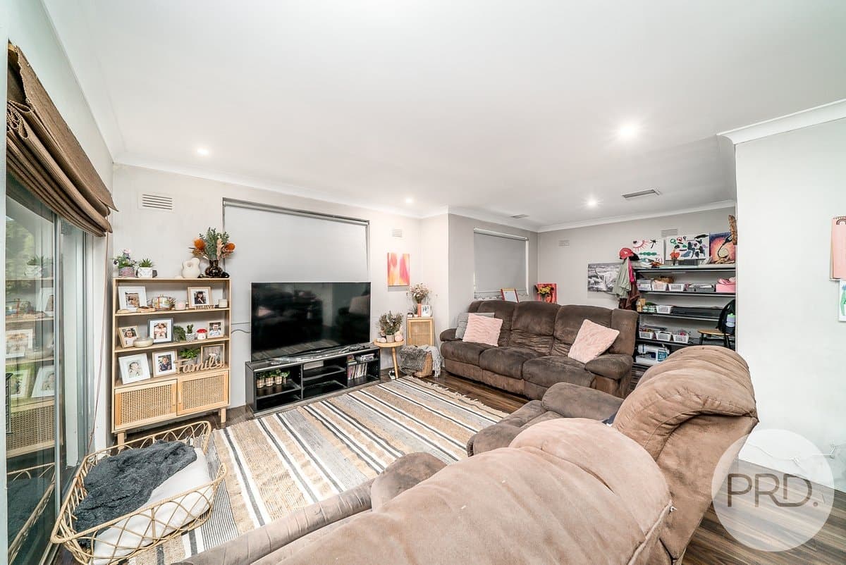 47 Red Hill Road, KOORINGAL NSW 2650, Kooringal - Thumbnail 5
