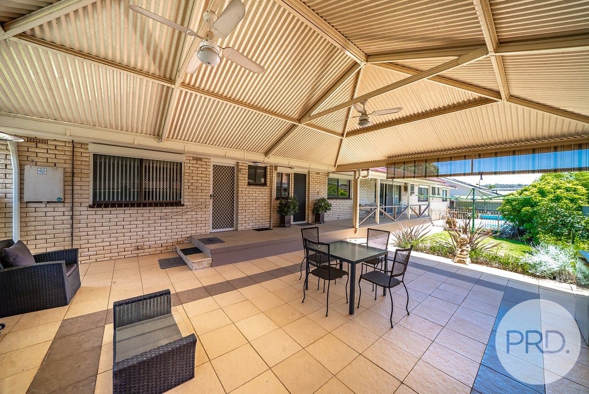 34 Balmoral Crescent, LAKE ALBERT NSW 2650, Lake Albert - Thumbnail 4