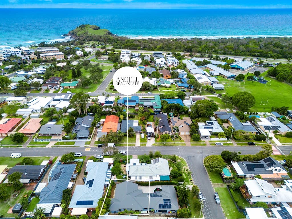 1/3 Poinciana Avenue, Bogangar, NSW, 2488, Bogangar - Image 1