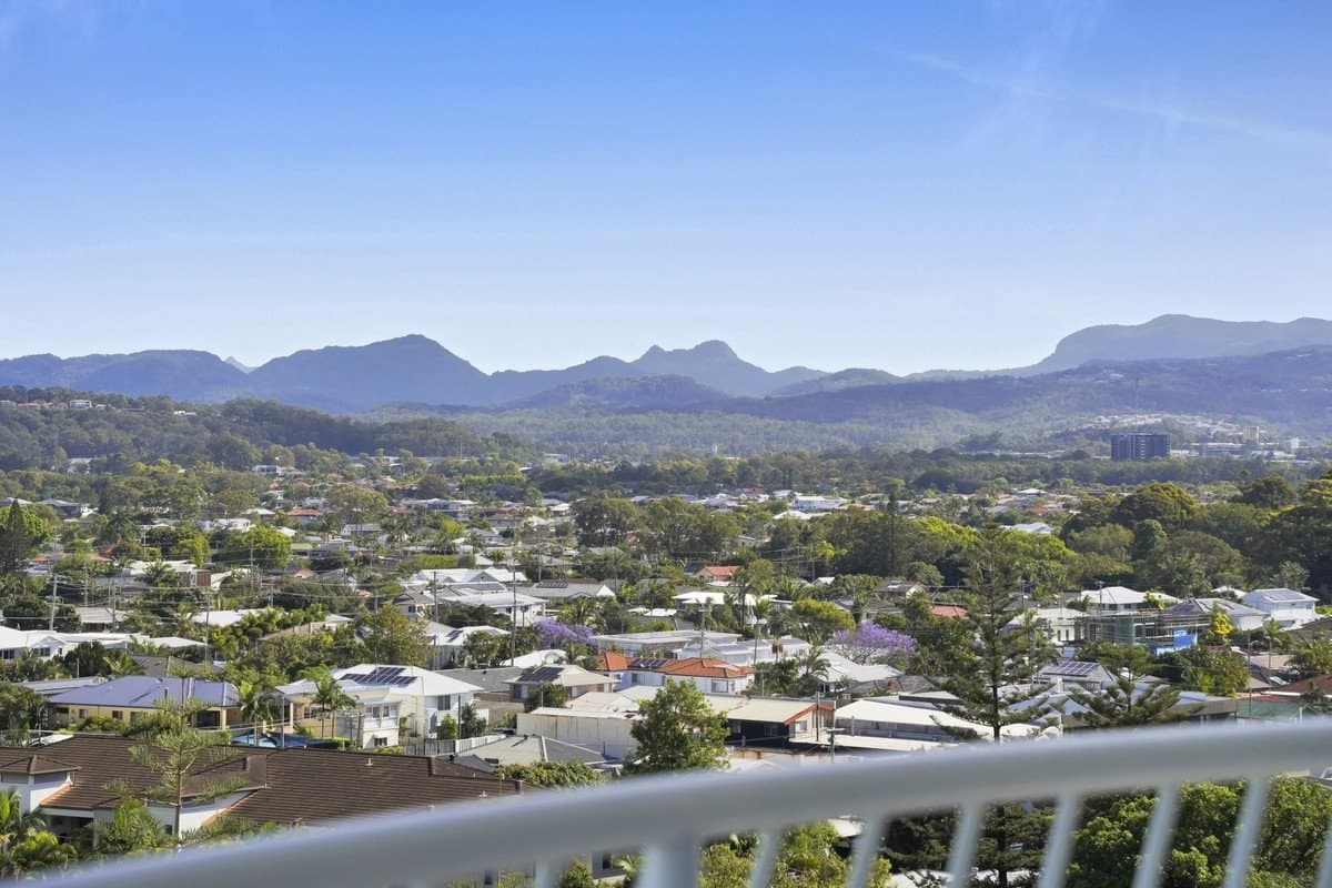 10D/238 The Esplanade, Burleigh Heads QLD 4220, Burleigh Heads Property Image - Thumbnail 8