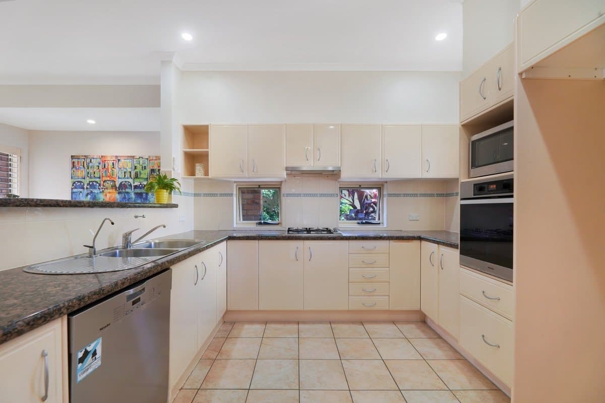 39/36-42 Beachcomber Court, BURLEIGH WATERS QLD 4220, Burleigh Waters - Thumbnail 4