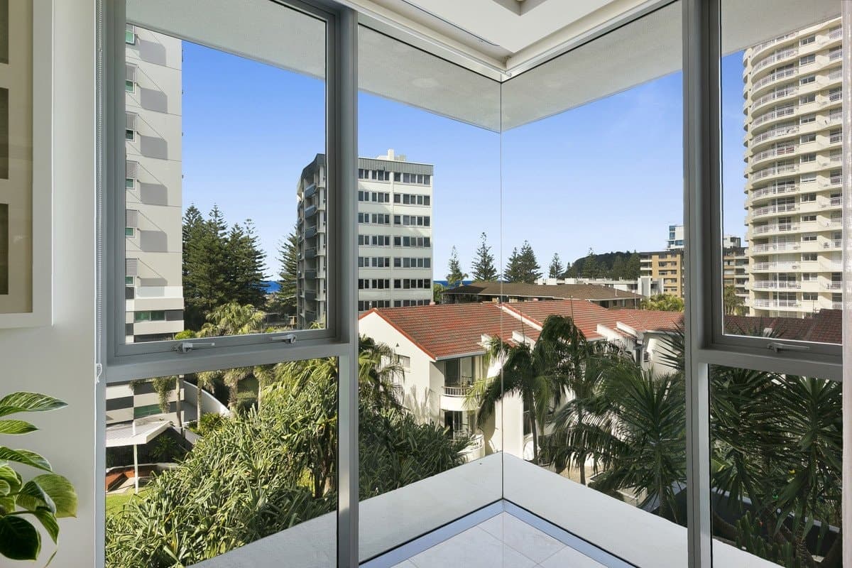 7/106 The Esplanade, Burleigh Heads QLD 4220, Burleigh Heads Property Image - Thumbnail 6