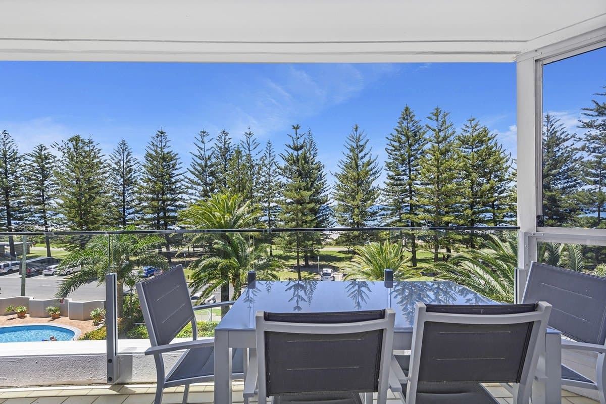 9/170-180 The Esplanade, Burleigh Heads QLD 4220, Burleigh Heads Property Image - Thumbnail 8