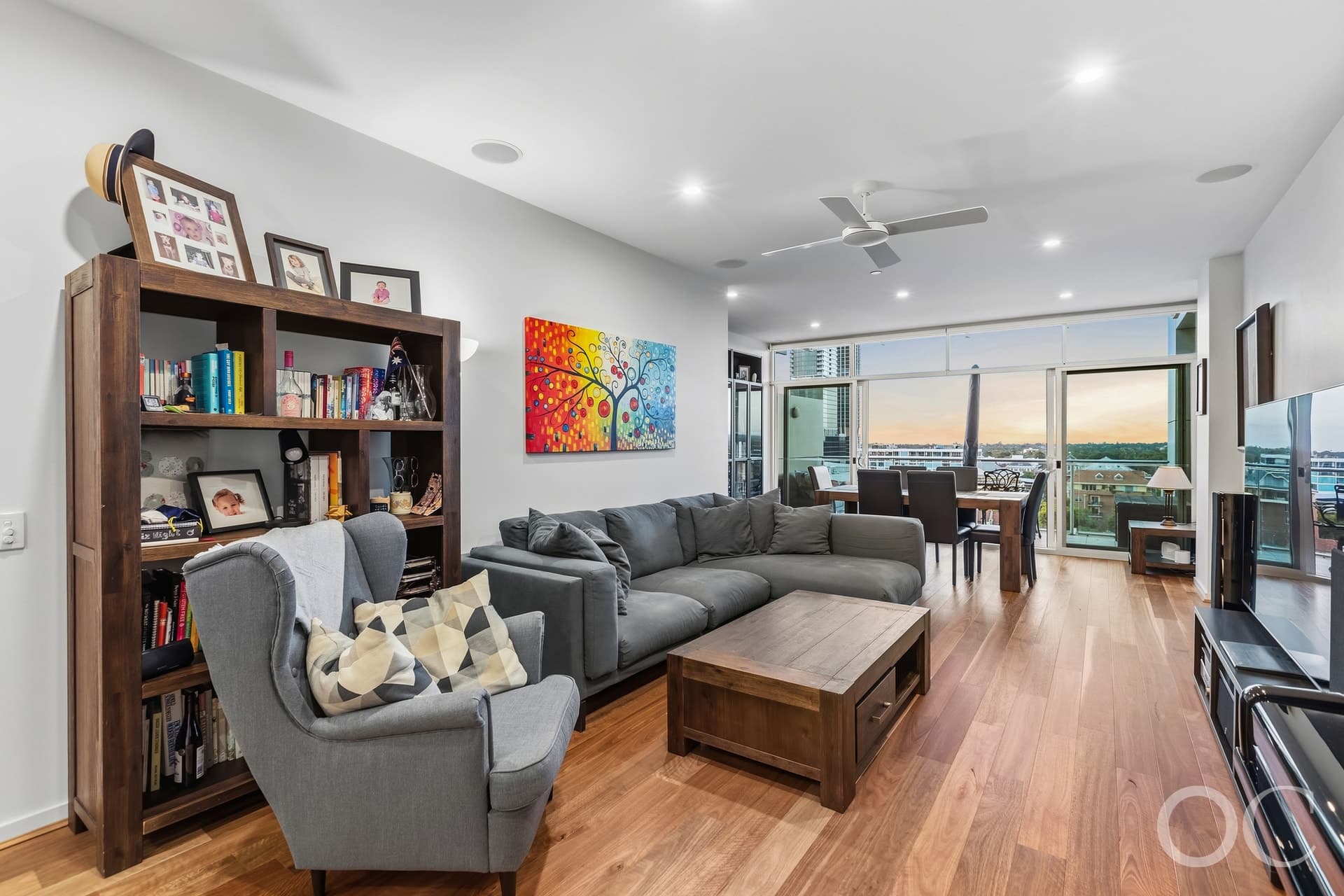 22/261 Pirie Street, Adelaide - Thumbnail 3
