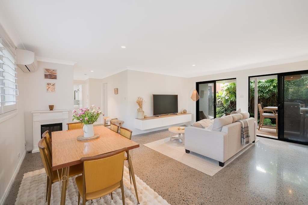 2/70 Mitchell Street, Merewether, NSW, 2291, Merewether - Image 1